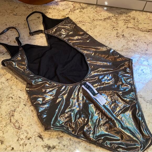 Leith One Piece Metallic Foiled Women’s Swimsuit NWOT MEDIUM - Picture 6 of 16